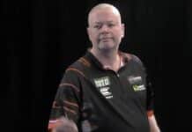Raymond van Barneveld murskaava finaalissa – Stephen Bunting jyrättiin täysin Raymond van Barneveld