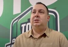 Darts-tähti Kim Huybrechts joutui futishuligaanien pahoinpitelemäksi – heittokäden solisluu murtui kahdesta kohtaa Kim Huybrechts