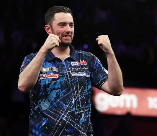 Maailman parhaimmat heittäjät Suomeen – Lahdessa järjestetään hurja darts-turnaus Players Championship Dartsin EM-kisat Luke Littler World Masters Premier League Dartsin MM-kisojen otteluohjelma Grand Slam of Darts European Championshipin World Grand Prix Premier League New Zealand Australian Luke Humphries World Matchplay Dartsin 2025 Premier Leaguessa Tampere International Darts MM-kisoissa