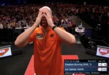 Nolo moka! Cor Dekker luuli jo voittaneensa legin, mutta laskuvirhe pilasi saumat Cor Dekker