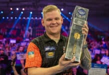 World Grand Prix sai yllätysvoittajan – Luke Humphries kaatui finaalissa World Grand Prix Mike De Decker