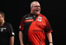 Stephen Bunting huudatti jälleen faneja – tämä sisääntulo on täyttä timanttia Stephen Bunting