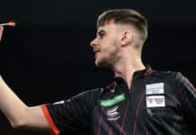 Dartsin MM-kisoissa huumeista kärynnyt Dom Taylor sai kovat sanktiot Dom Taylor Jonny Clayton