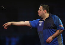 Historian havinaa – Adrian Lewis nakkasi ysitikkaisen MM-finaalissa 2011 Adrian Lewis